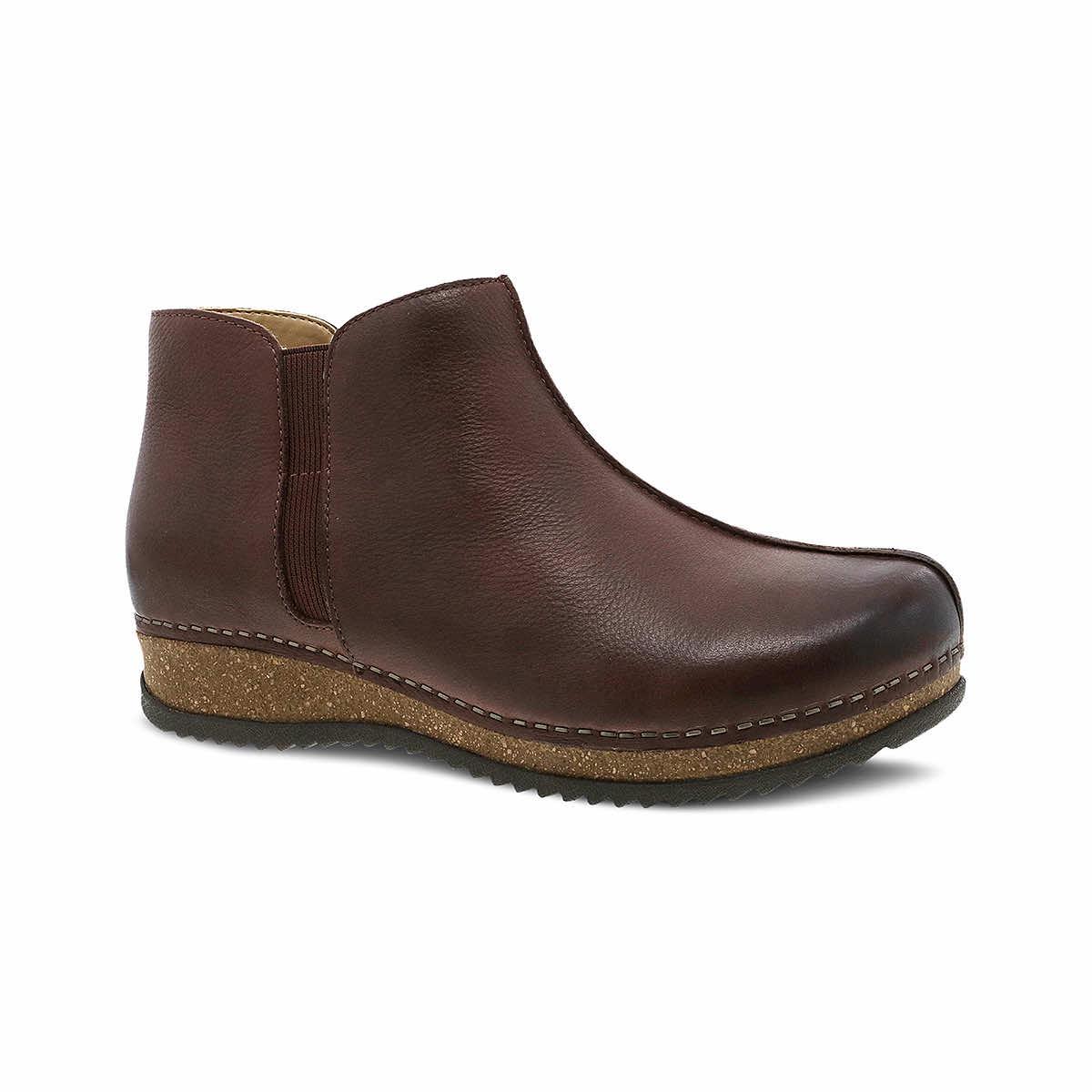 Dansko joy outlet ankle bootie