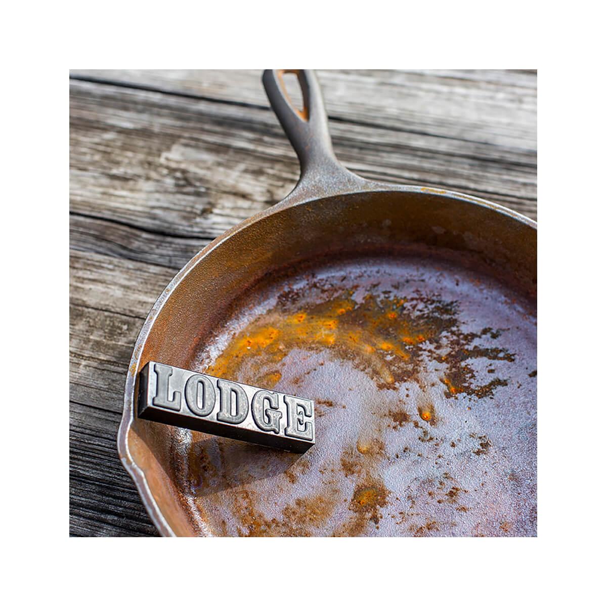 Lodge Cast Iron Cookware Rust Eraser - 1/2