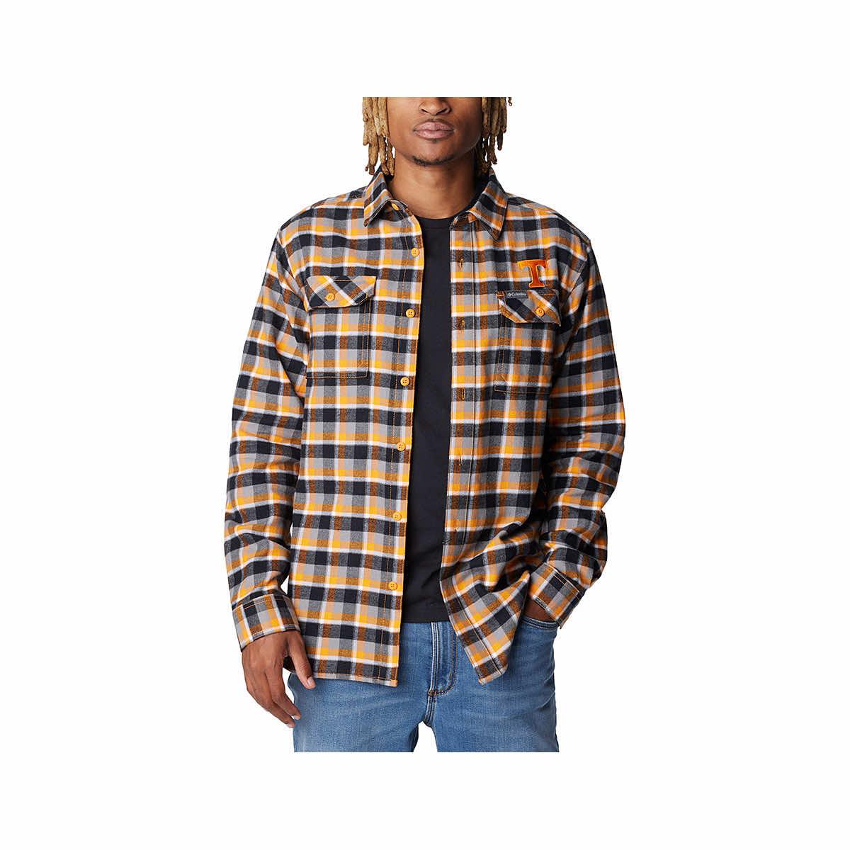 Columbia Men's Collegiate Flare Gun Flannel Long Sleeve Shirt - Tennessee - S - OrangePlaid